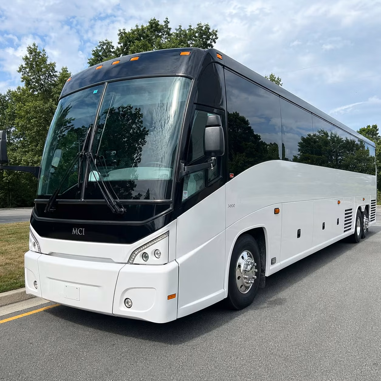 book long distance transportation in richmond or any city nearby