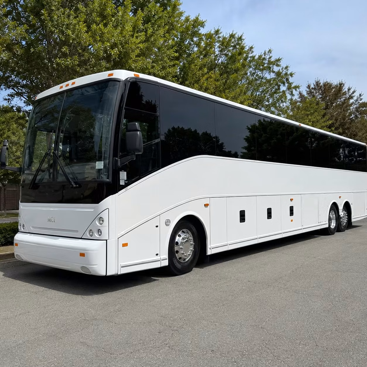 hotel to airport shuttles for richmond convention and event groups