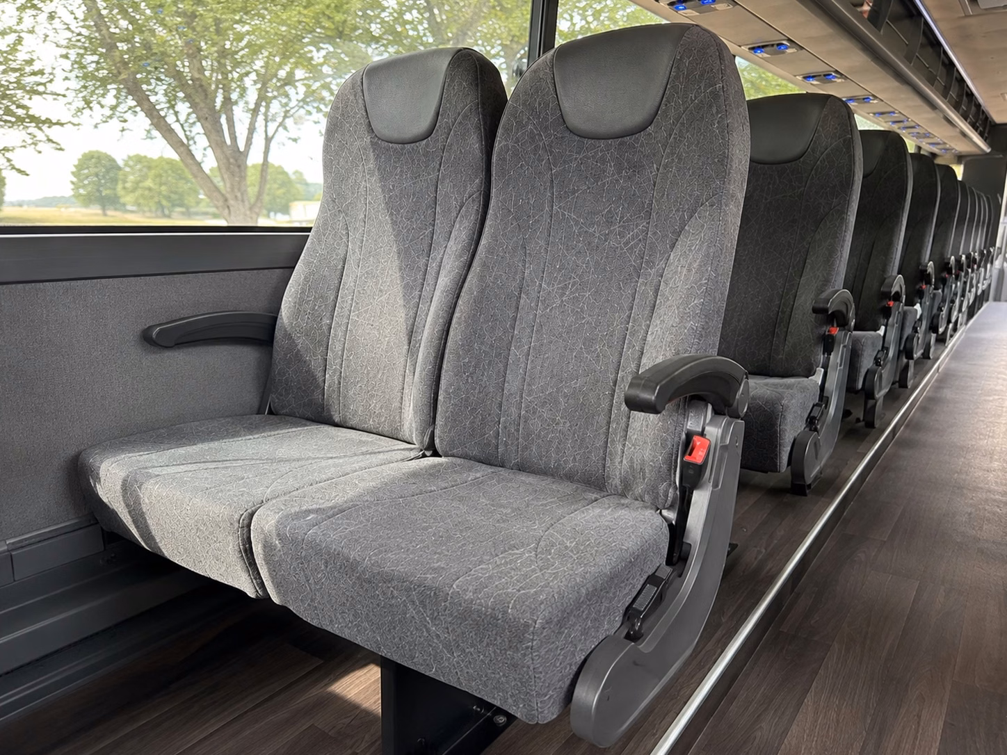 how the type of bus you choose changes charter bus prices in richmond virginia
